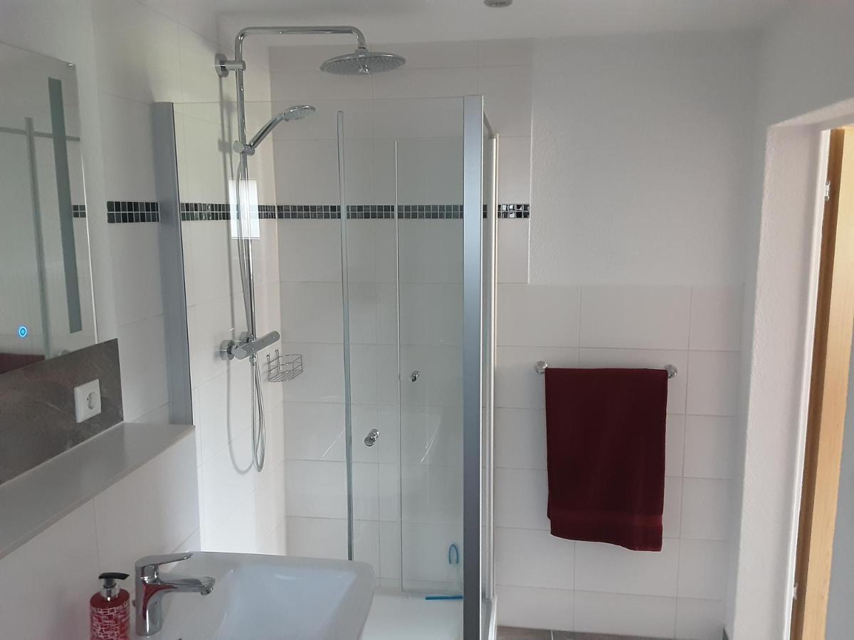 Alt Sammit Apartment Krakow am See Luaran gambar